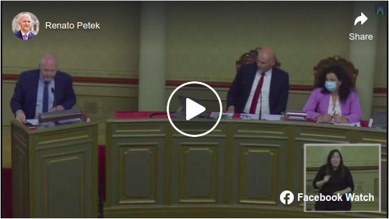 link na Facebook objavu zastupnika Peteka
